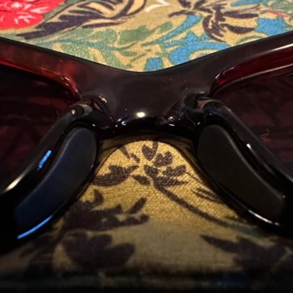 Maui Jim Polarized Sunglasses - Picture 3 of 9